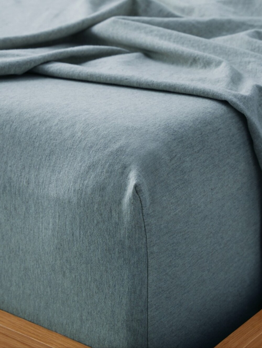 Pact Organic Cotton Queen Fitted Sheet NWOT Smoke Heather